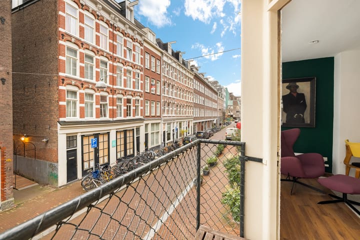 Foto 11 van Fokke Simonszstraat 27-1