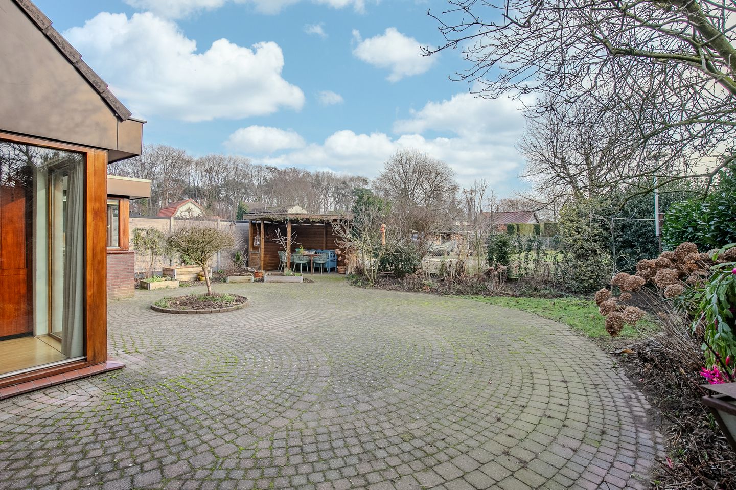 Photo 20 of Wolfsberg 9