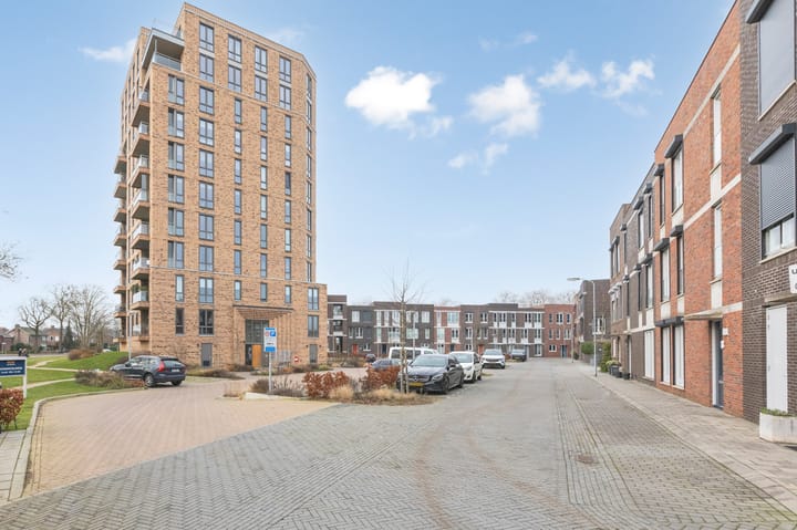 Foto 9 van Koningslinde 8