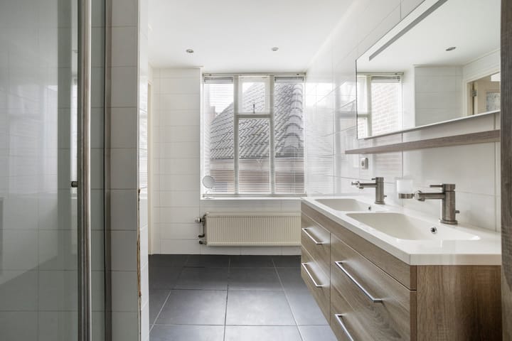 Foto 21 van Kerkstraat 11