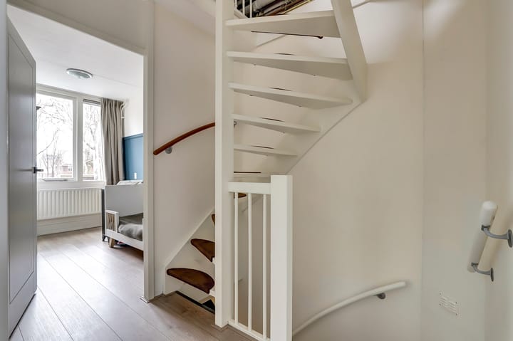 Foto 24 van Regulus 25