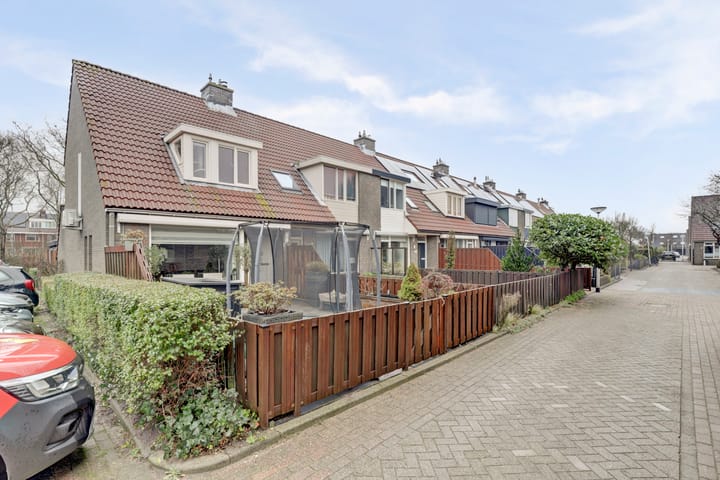 Foto 46 van Regulus 25