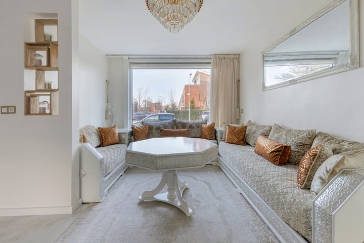 Foto 12 van Rodenbachlaan 2