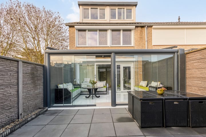 Foto 36 van Rodenbachlaan 2