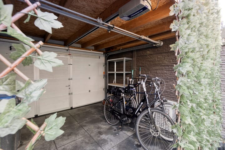 Foto 38 van Rodenbachlaan 2