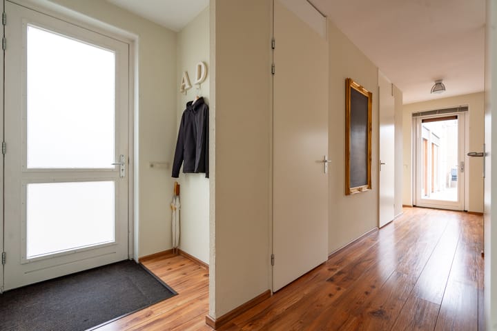 Photo 6 of Medaillonstraat 1