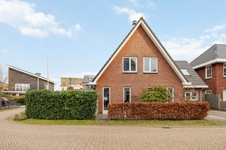 Foto 32 van Pim Jacobsstraat 8