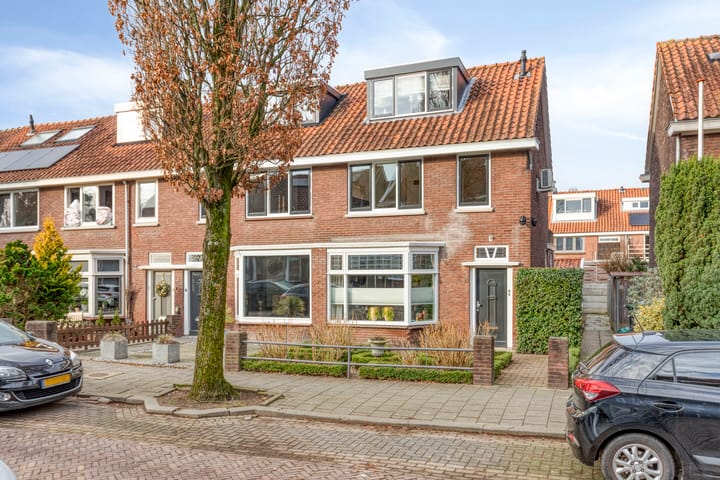 Foto 2 van Charlotte de Bourbonstraat 13