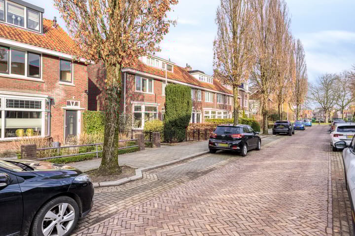 Foto 3 van Charlotte de Bourbonstraat 13