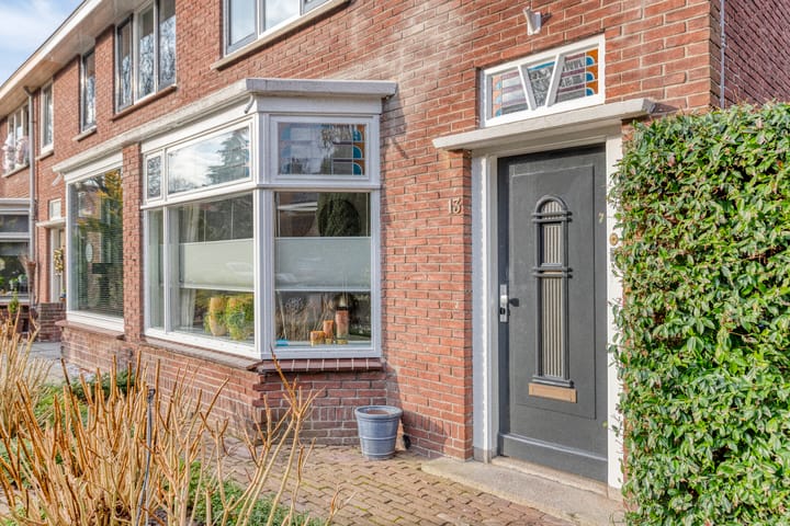 Foto 5 van Charlotte de Bourbonstraat 13