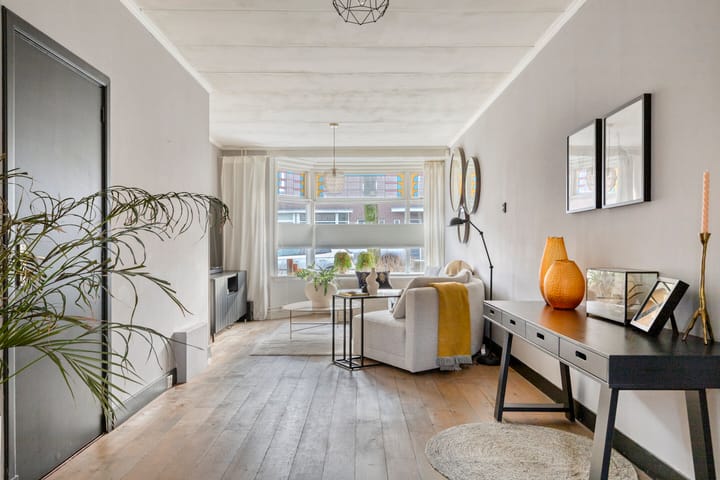 Foto 12 van Charlotte de Bourbonstraat 13