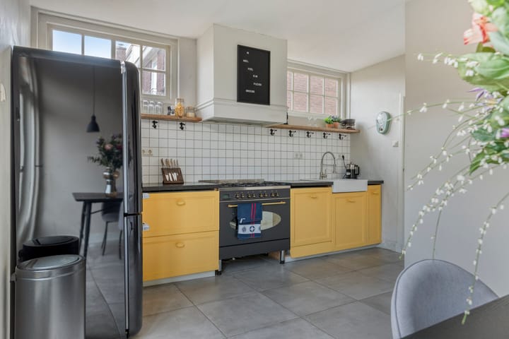 Foto 25 van Charlotte de Bourbonstraat 13