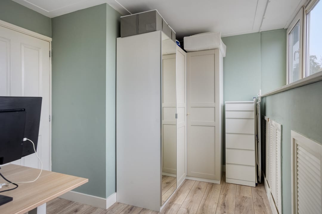 Photo 22 of Zebraspoor 188