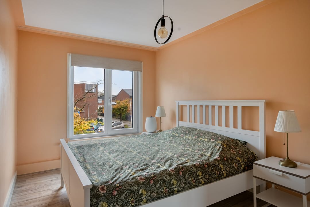 Photo 23 of Zebraspoor 188