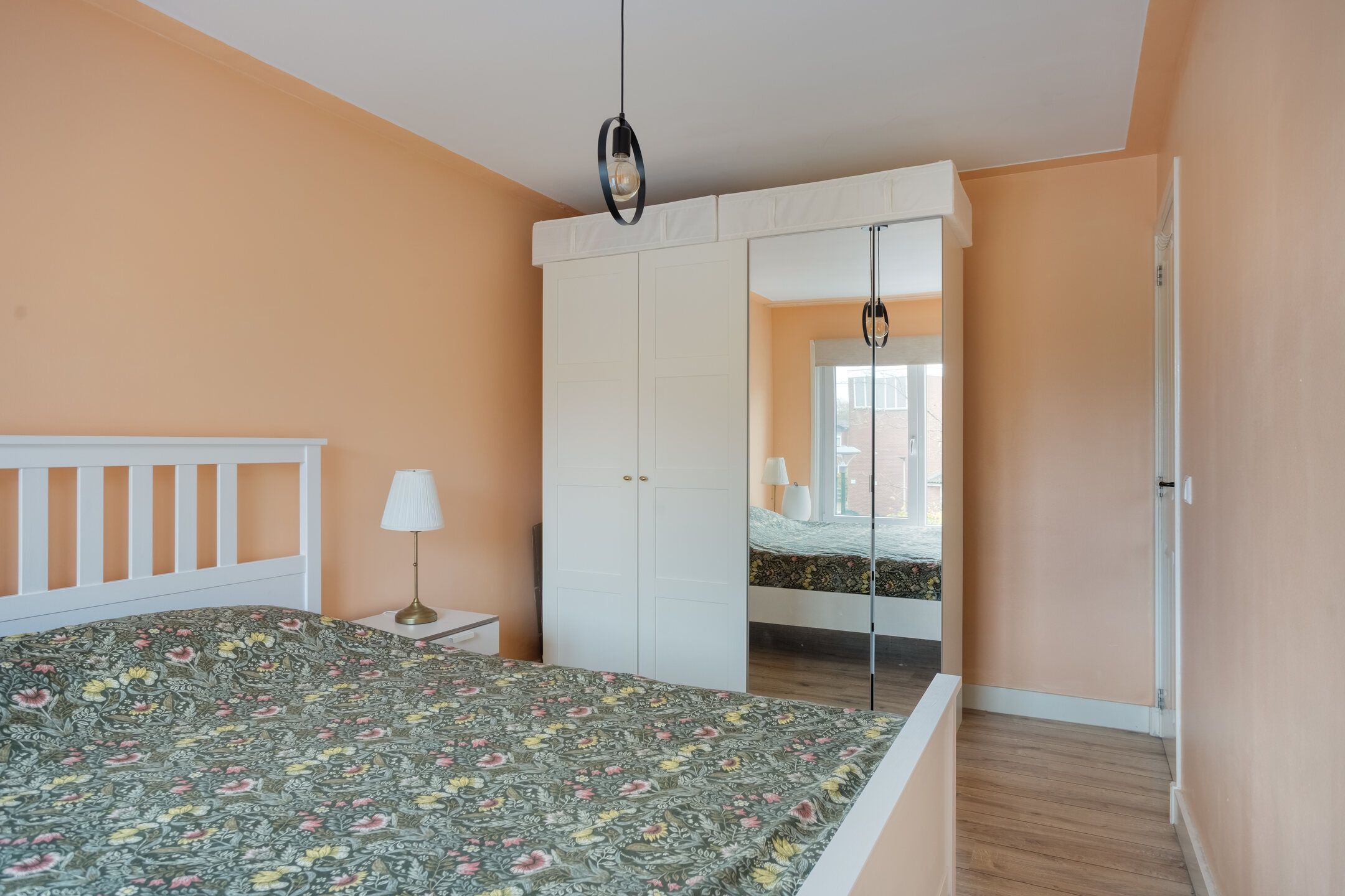 Photo 24 of Zebraspoor 188