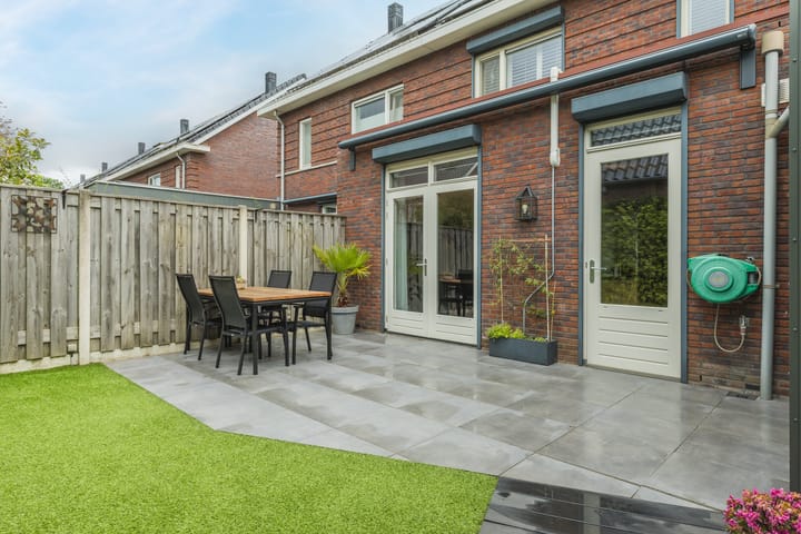 Photo 2 of Molenvaartje 21