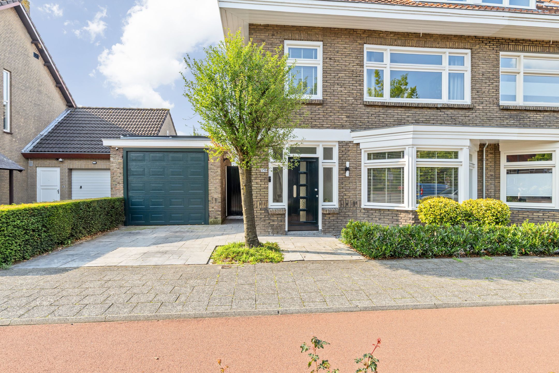 Photo 6 of Tilburgseweg 238