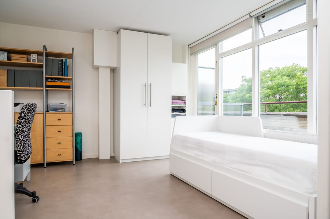 Foto 43 van Albert Schweitzerlaan 88