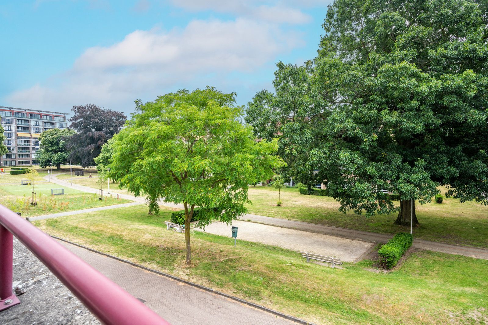 Foto 48 van Albert Schweitzerlaan 88