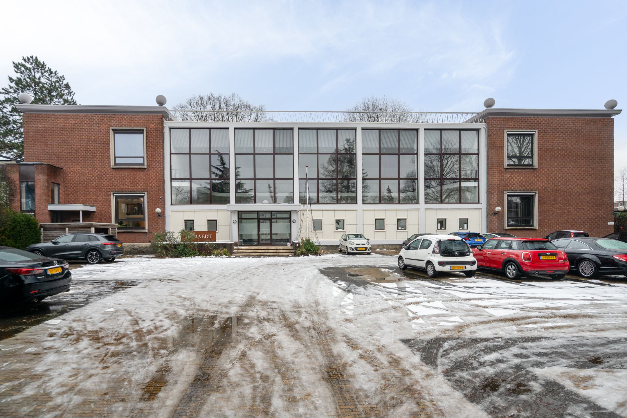 Photo 6 of Wolter ten Catestraat 57-B