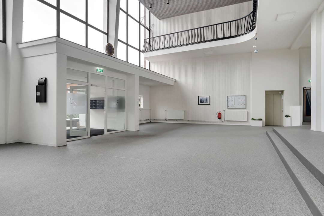Photo 8 of Wolter ten Catestraat 57-B