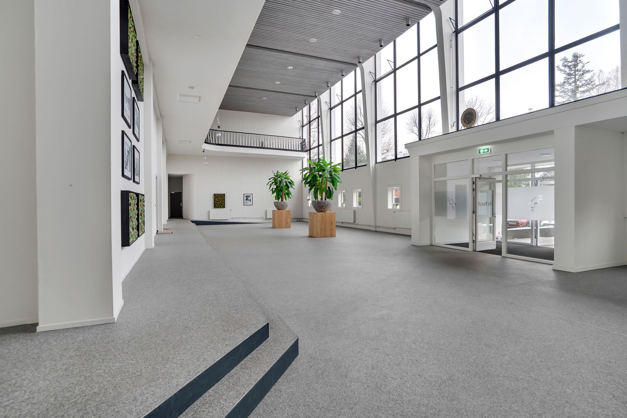 Photo 9 of Wolter ten Catestraat 57-B