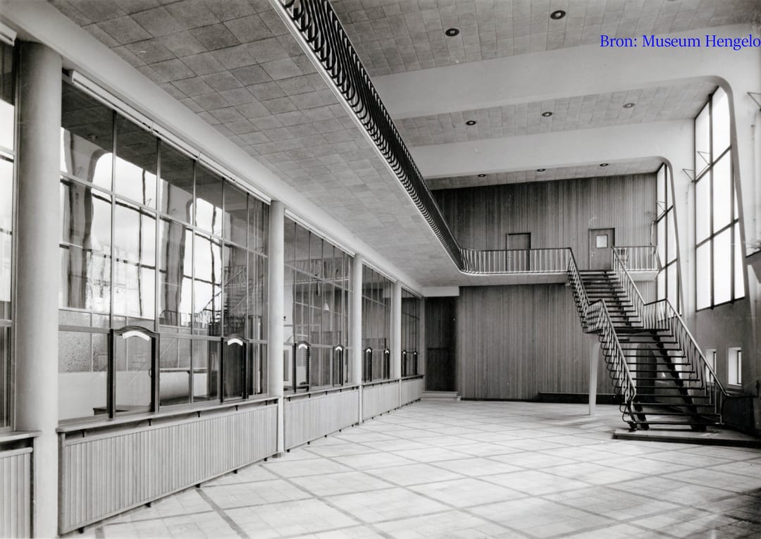 Photo 38 of Wolter ten Catestraat 57-B