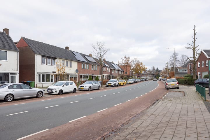 Photo 3 of Haaksbergerstraat 558