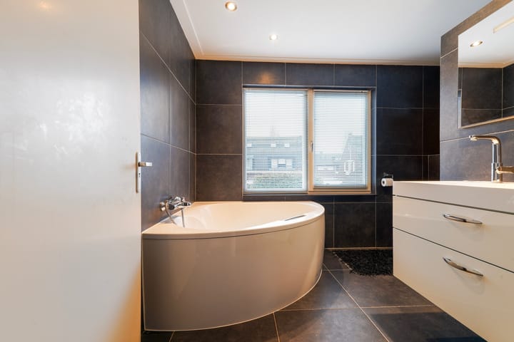 Foto 34 van Valkenbergstraat 18