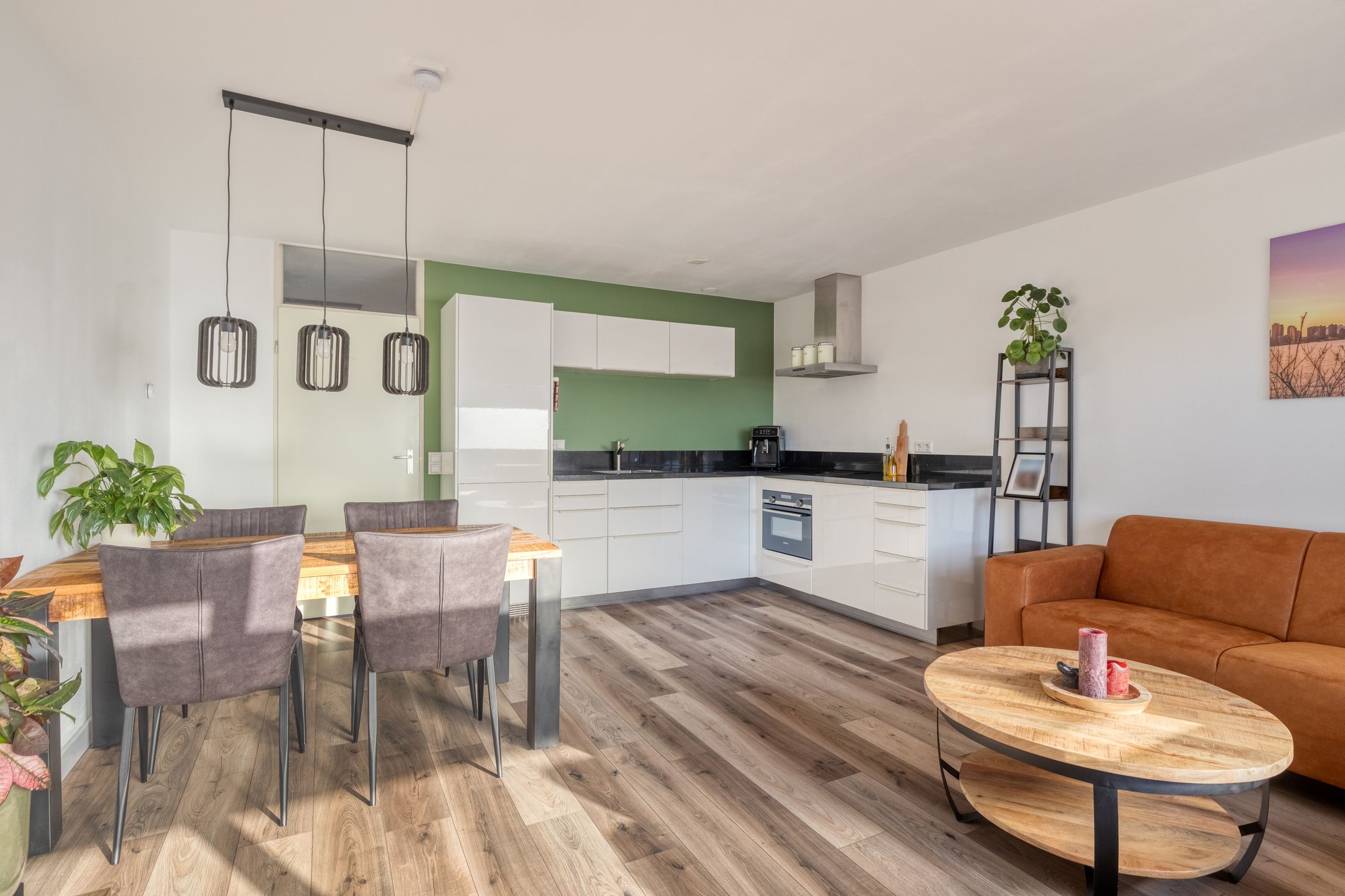 Photo 6 of Amsterdamsestraatweg 747