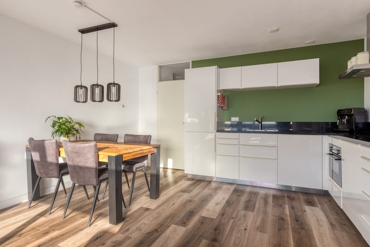 Photo 3 of Amsterdamsestraatweg 747