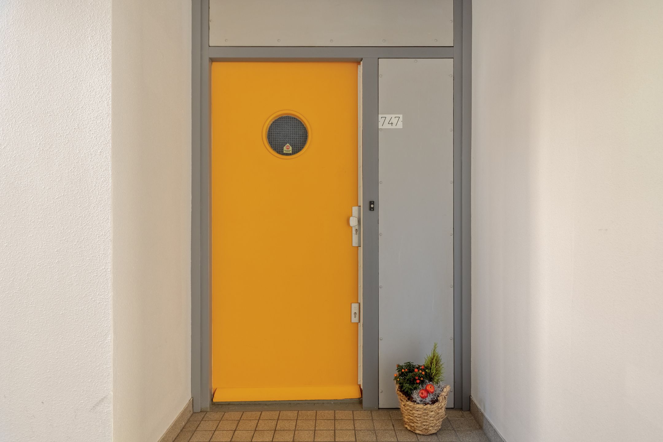 Photo 24 of Amsterdamsestraatweg 747