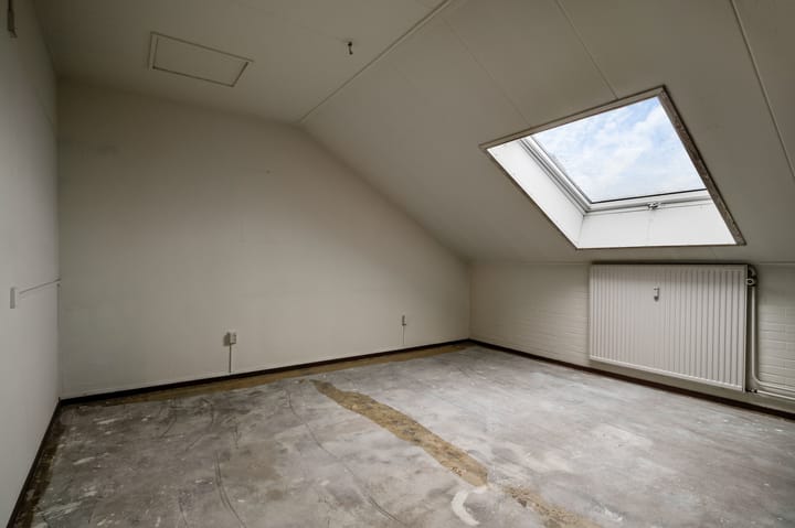 Photo 11 of Sauterneslaan 6-F