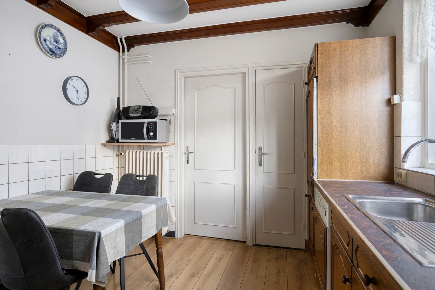 Photo 4 of Julianastraat 28