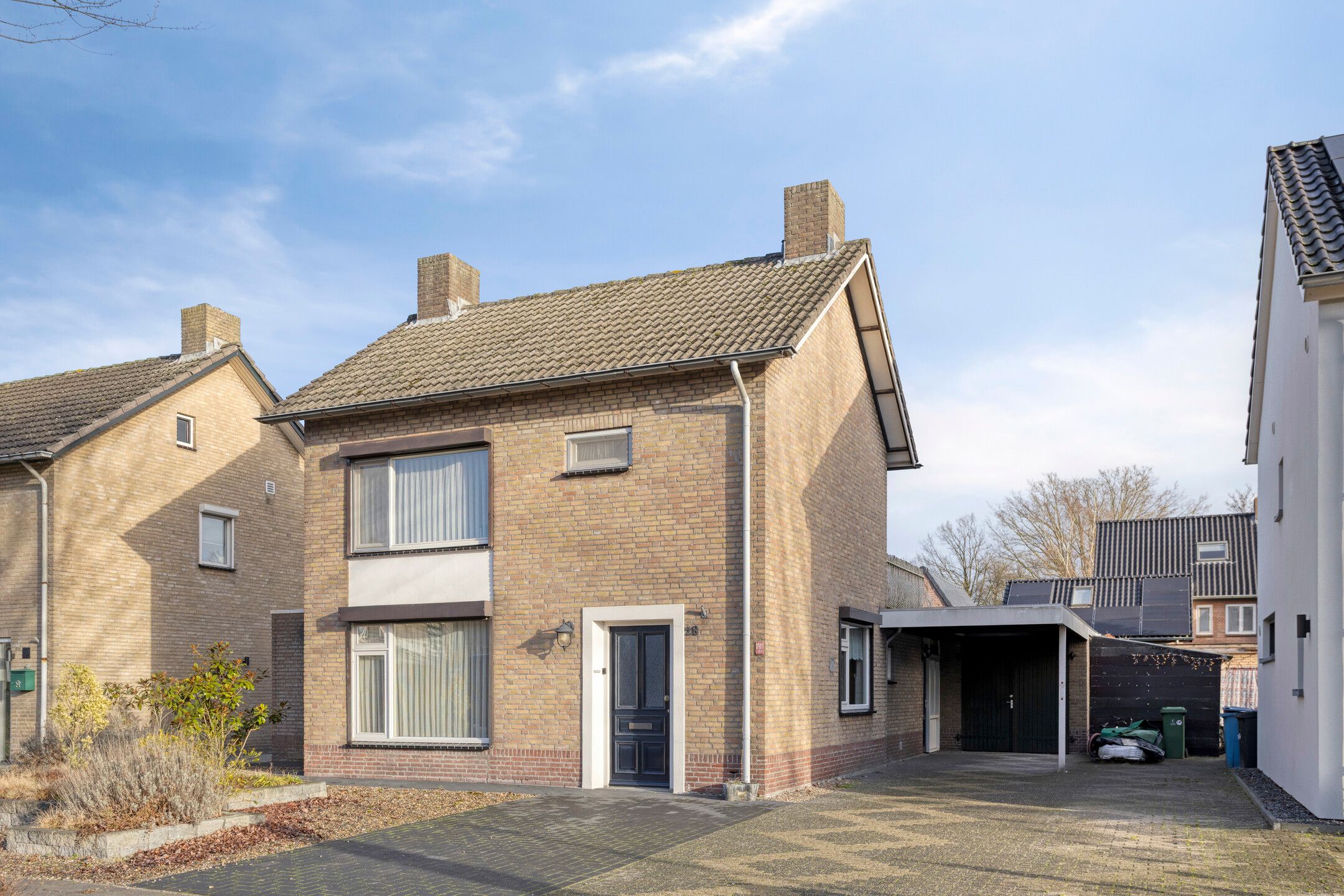 Photo 6 of Julianastraat 28