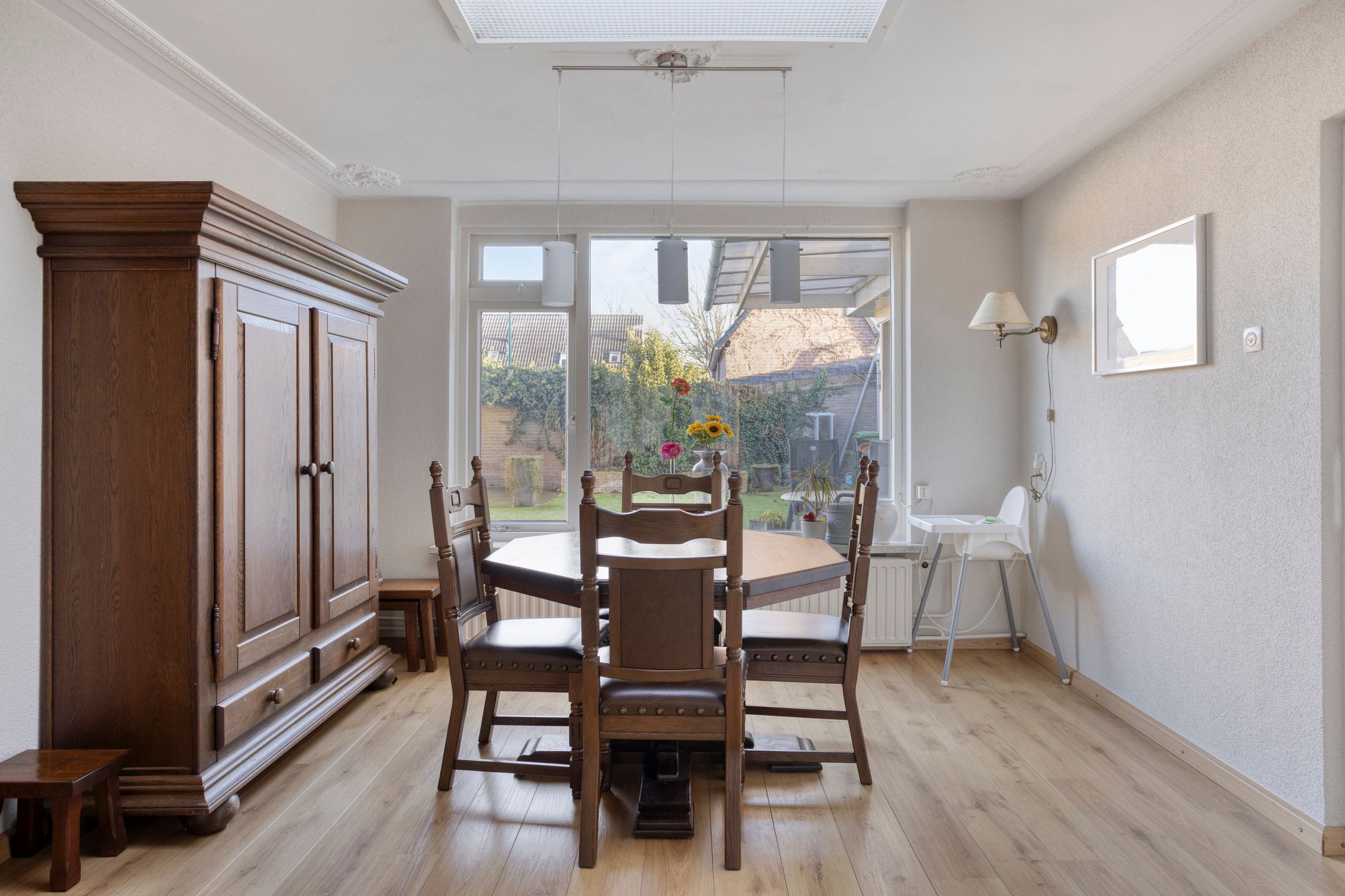 Photo 9 of Julianastraat 28