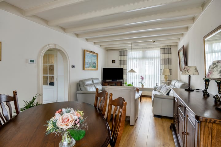 Photo 21 of Mr. C. Goselingstraat 79