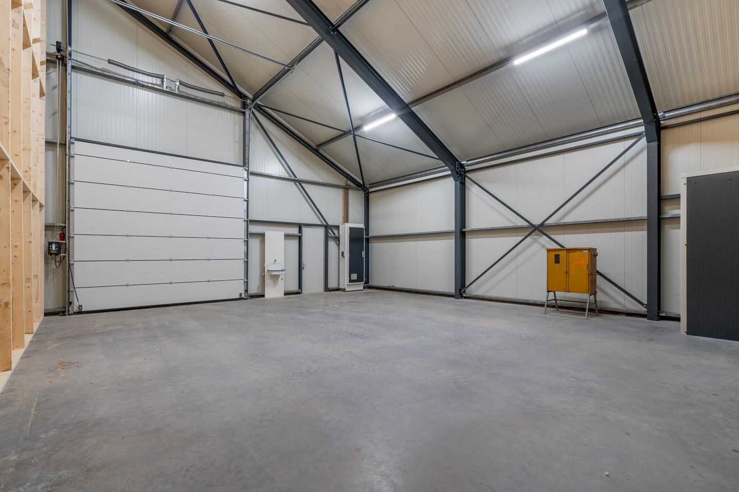 View photo 3 of Boven Oosterdiep 86