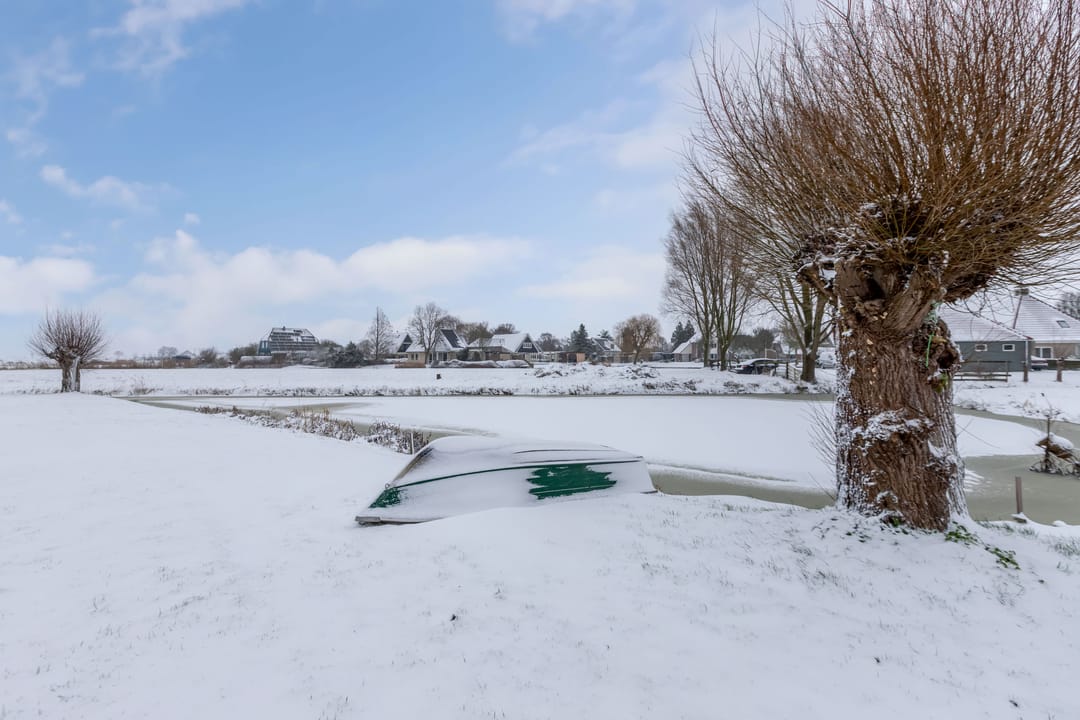 Photo 28 of It Spyk 16