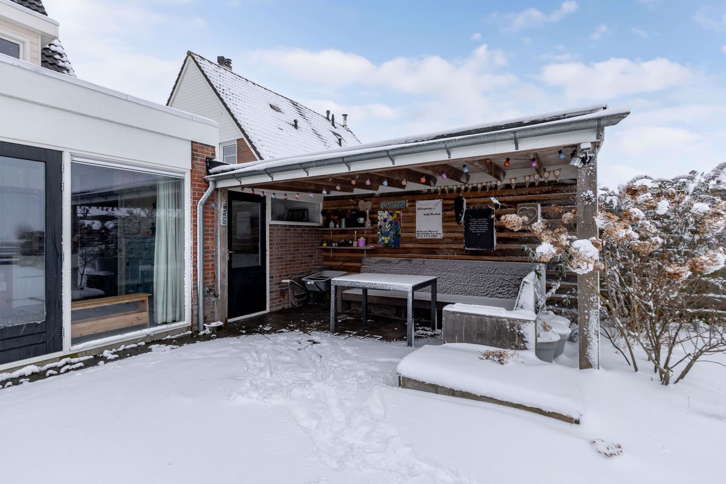 Photo 34 of It Spyk 16