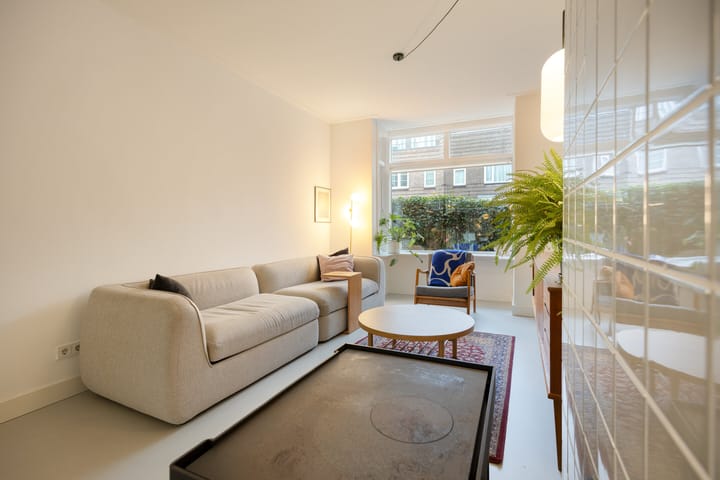 Photo 4 of Iepenstraat 17