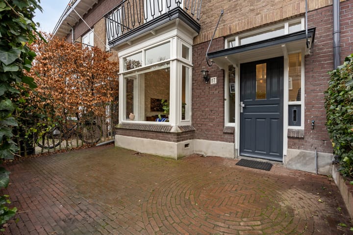 Photo 2 of Iepenstraat 17