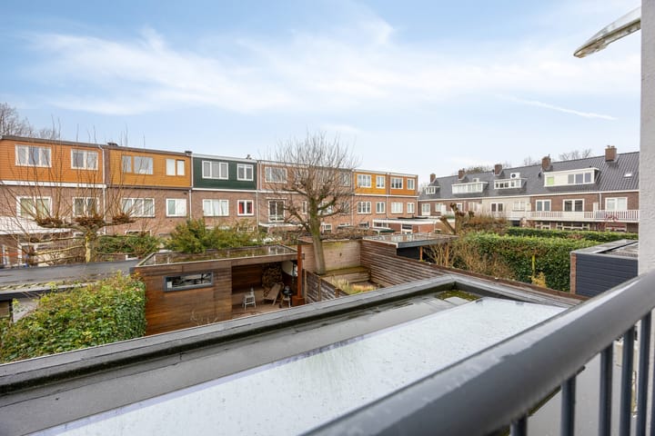 Foto 25 van Iepenstraat 17