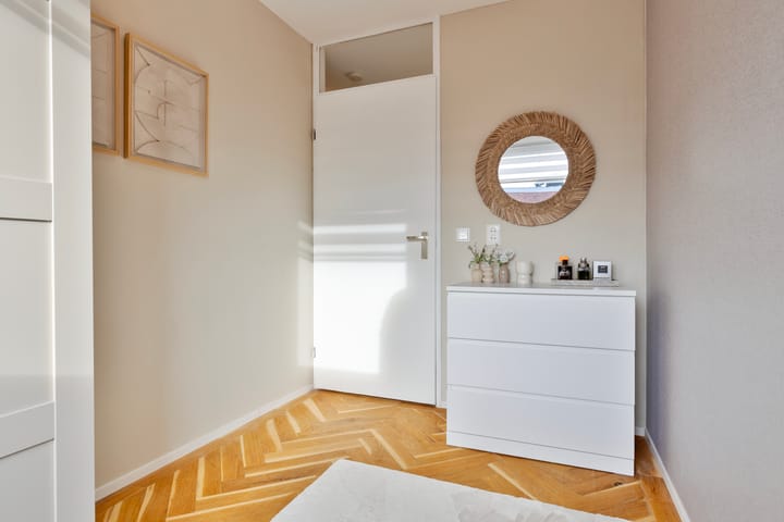 Foto 18 van Damstraat 64-B