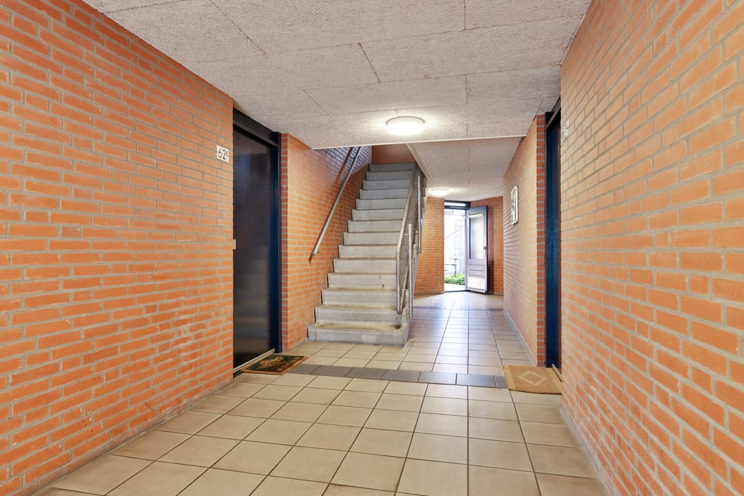 Photo 32 of Damstraat 64-B
