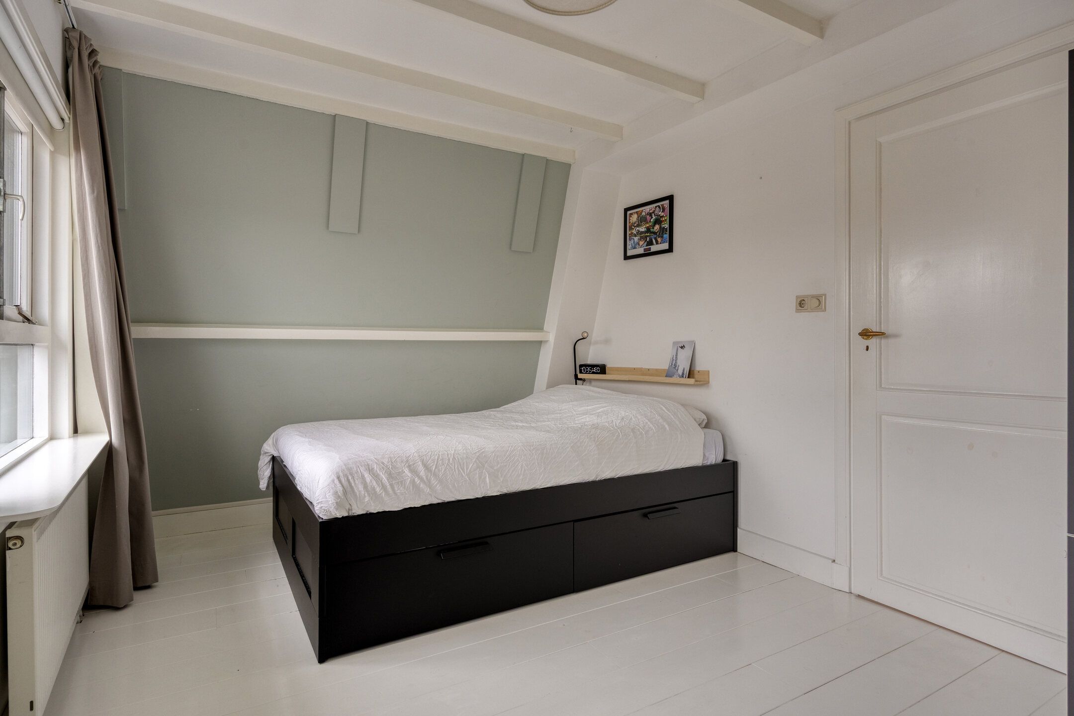 Photo 39 of Iepenstraat 17