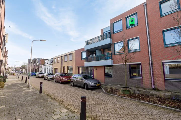 Foto 35 van Damstraat 64-B