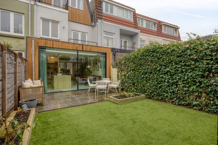 Foto 43 van Iepenstraat 17