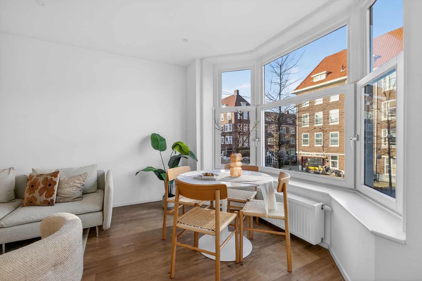 Photo 5 of Heemstedestraat 15-1