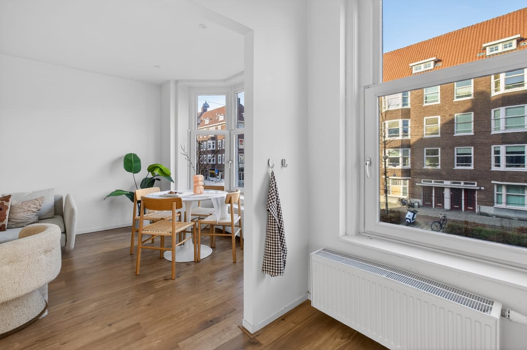 Photo 11 of Heemstedestraat 15-1